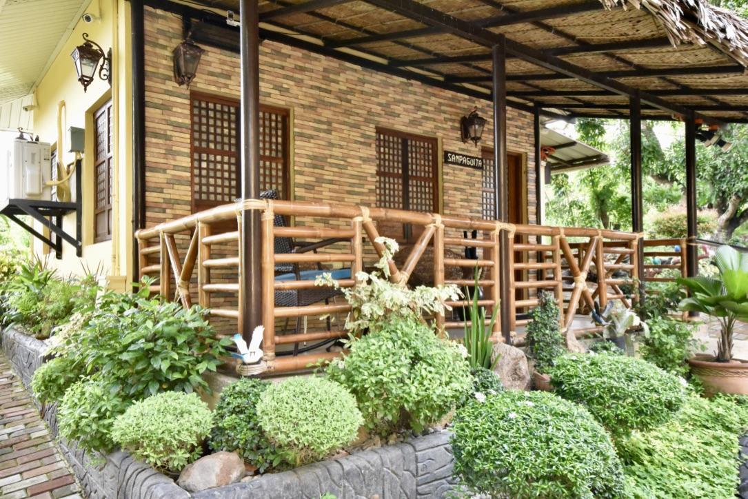 Nauvoo Farm Resort Magalang Екстериор снимка